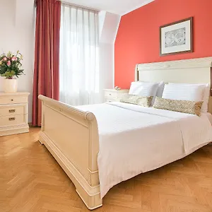 Hotel Suite Home Prague Прага