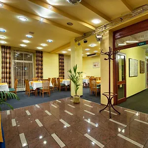 Hotel Henrietta, Prague