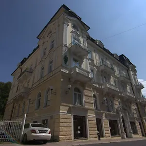 **** Отель Westend Чехия